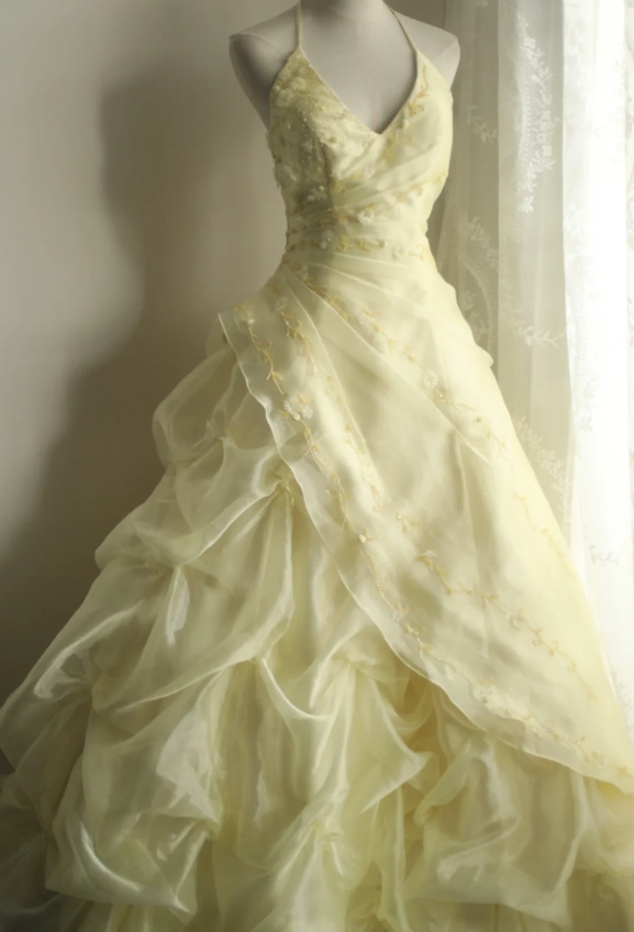 Soft light yellow floral beaded halter neck layered pleated puffy wedd PreppyDress Soft light yellow floral beaded halter neck layered pleated puffy wedd PreppyDress