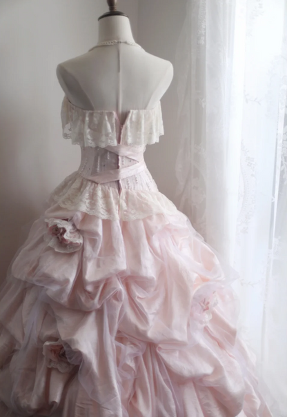 Prinzessin Pinkes Tube Top Unregelmäßiger Rock Plissierter Spitzenbesatz Voluminöses Hochzeitskleid P2858