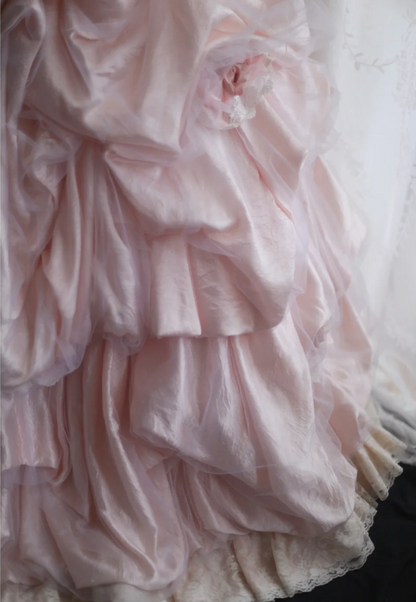 Prinzessin Pinkes Tube Top Unregelmäßiger Rock Plissierter Spitzenbesatz Voluminöses Hochzeitskleid P2858