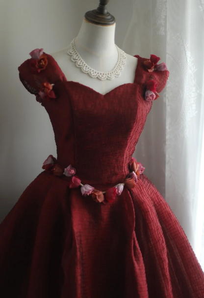 Wunderschönes, weinrotes, schulterfreies Retro-Prinzessinnen-Brautkleid mit Herzausschnitt und bauschigem Rock P2859