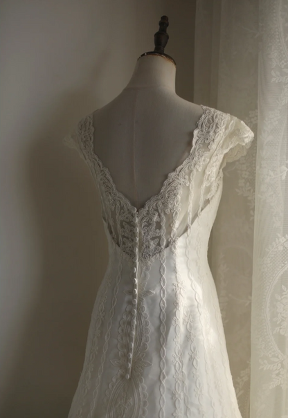 Vintage schulterfreies Hochzeitskleid aus Palastspitze P2867