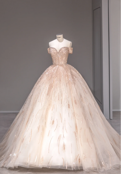 Prinzessin Pink schulterfreies glänzendes Tüll-A-Linien-Hochzeitskleid mit Schleppe P2869