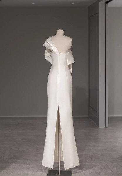 Elegant and simple one-shoulder white satin bow back slit mermaid wedd –  PreppyDress