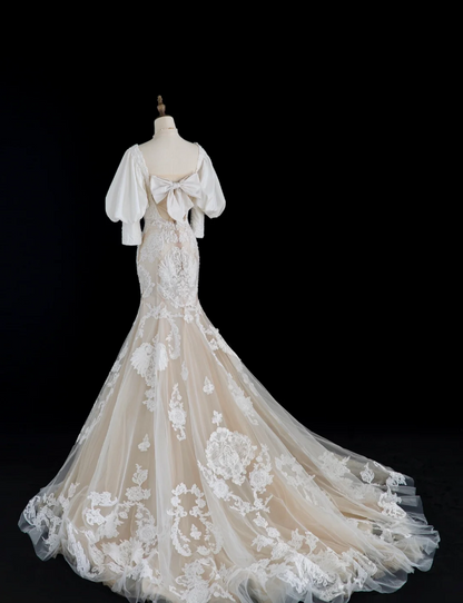 Französisches Retro-Palast-Hochzeitskleid mit weißen Perlen und Spitze, prinzessinnenhaft, traumhaft, bodenlang P2883