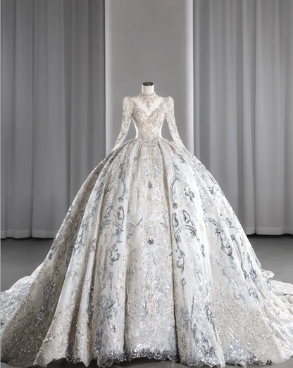 Luxuriöses königliches Hof-Hochzeitskleid P2894 mit langen Ärmeln, Spitze, Perlen, Prinzessinnen-Look und bodenlangem Tüllrock