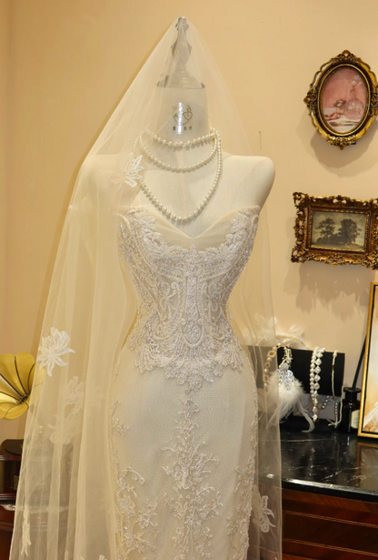 Sweetheart-Ausschnitt, schulterfrei, Vintage, Weiß, Meerjungfrauen-Spitze, Hochzeitskleid P2800