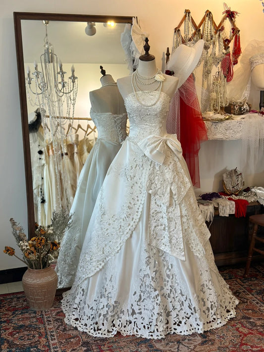 Princess Strapless Thick Satin Bowknot Hollow Design Back Tie Floor Length Wedding Dress P2950