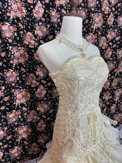 Vintage Elfenbein Brautkleid aus Chiffon mit Herzausschnitt und Spitze P2958
