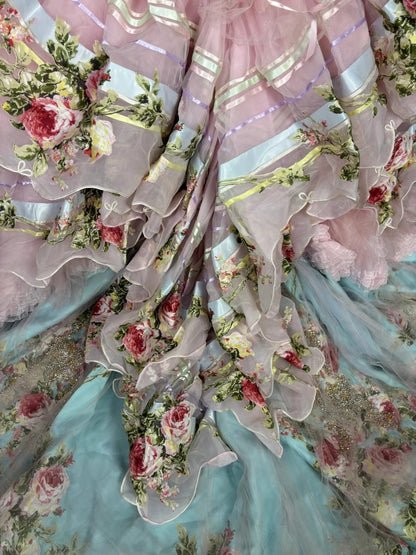 Vintage Rosa Trägerloses Bedrucktes Mehrlagiges Tüll Spitzenbesetztes Voluminöses Hochzeitskleid P2968