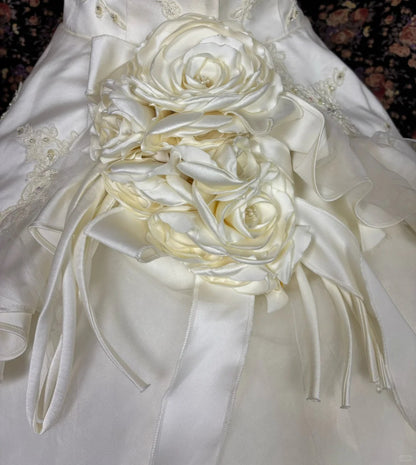Vintage Weißes Dickes Satin-Tüll-Träger Dreidimensionale Blumen Schleppe Brautkleid P2981