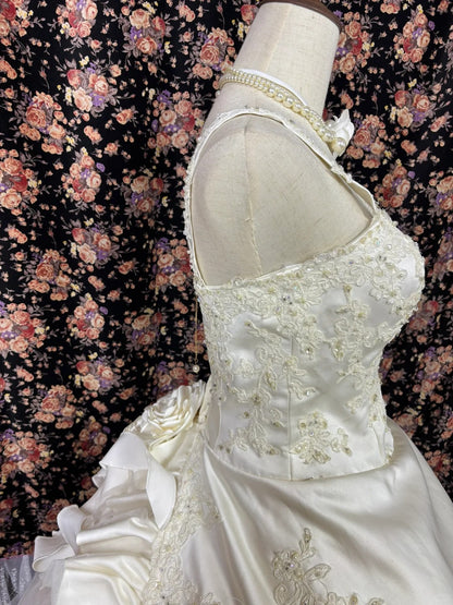 Vintage Weißes Dickes Satin-Tüll-Träger Dreidimensionale Blumen Schleppe Brautkleid P2981