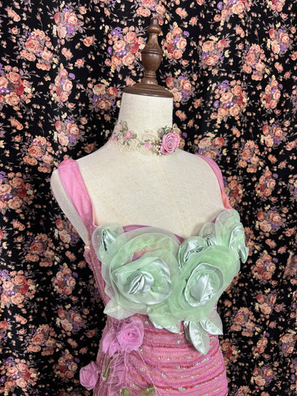 Vintage rosa handgefertigtes Brautkleid im Meerjungfrauen-Stil mit großen Blumen, Hirseperlen und Pailletten P2984