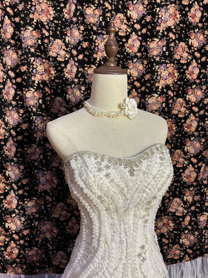 Elegantes Tube-Top, schwere A-Linien-Meerjungfrau, dreidimensionale Blumenwellenspitzenrock-Hochzeitskleid P3028