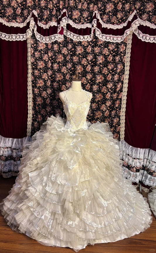 Princess Ballet Strap Flower Embroidery Oversized Cake Skirt Wedding Dress P3030