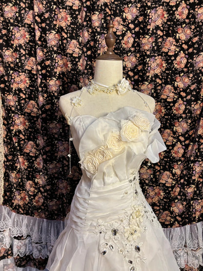 Elegant bias-cut high-cut fishtail chiffon 3D embroidered floral train –  PreppyDress