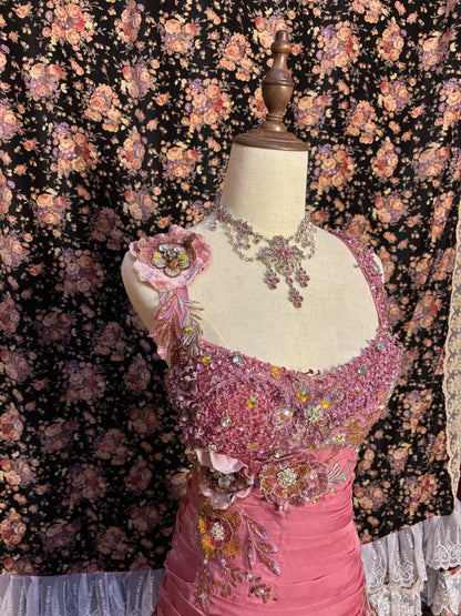 Vintage pinkes Chiffon-Träger 3D-Blumen Perlen Chiffon-Satin Meerjungfrau Brautkleid P3042