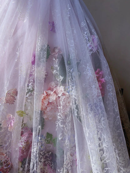 Verträumtes rosafarbenes, schweres Tüll-Brautkleid mit 3D-Blütenspitze und bodenlangem Schnitt P3061
