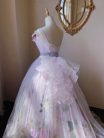 Verträumtes rosafarbenes, schweres Tüll-Brautkleid mit 3D-Blütenspitze und bodenlangem Schnitt P3061