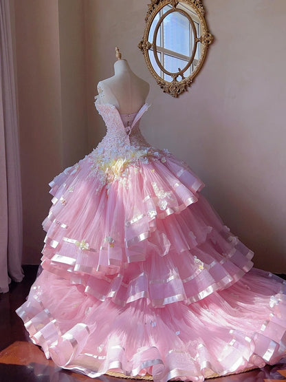 Verträumtes Prinzessinnen-Tube-Top aus rosa 3D-Blumen mit Perlen-Spitze, Tüll-Tortenrock und Schleppe für Hochzeitskleid P3062