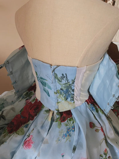 Gletscherblaues Hochzeitskleid P3075 aus leichtem, fließendem, trägerlosem Tüll mit Rosenmuster und bodenlangem Schnitt