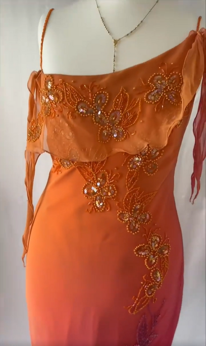 Vintage orangefarbenes, perlenbesetztes Trägerkleid aus Chiffon im Bias-Schnitt für den Abschlussball P3141