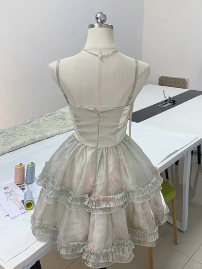 Elegantes graues Neckholder-Heimkehrkleid mit Spitzentaille und A-Linie P3169