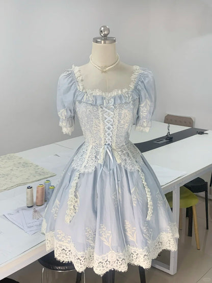 Prinzessin hellblaues, quadratisches Dekolleté, kurze Ärmel, Spitze, Abschlussballkleid P3176