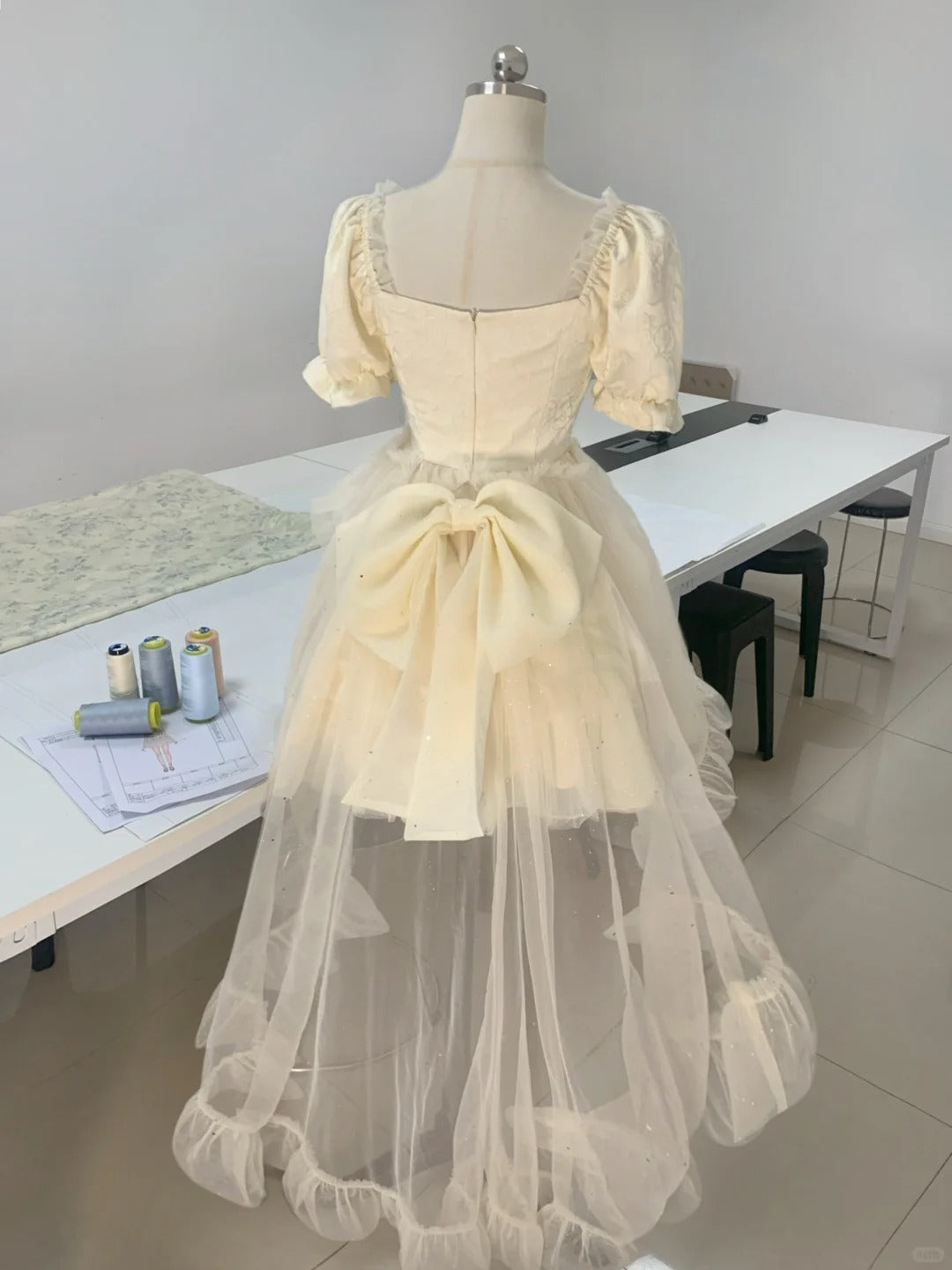 Princess light yellow puff sleeves heavy bow tail homecoming dress P3177