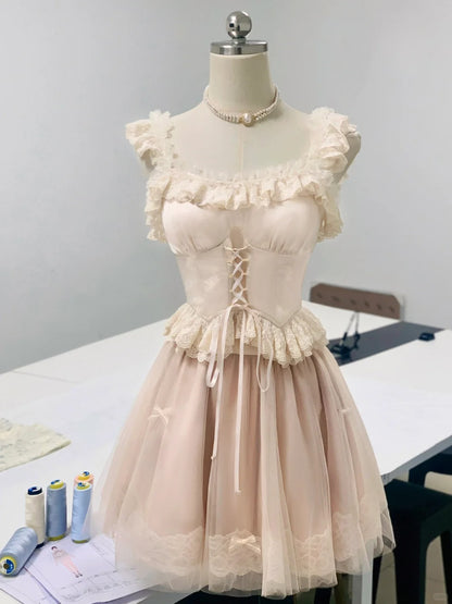 Süßes Prinzessin Satin Splicing Pilz Spitzenkante Taille Puffy Homecoming Kleid P3180