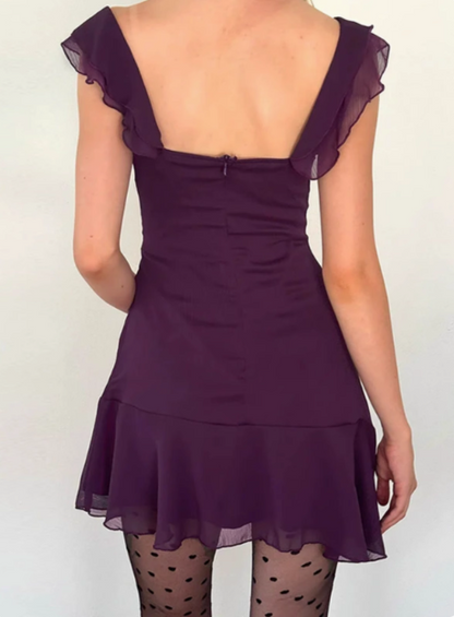 Robe de soirée charmante en mousseline violette à col carré, volants et ourlet irrégulier P3213