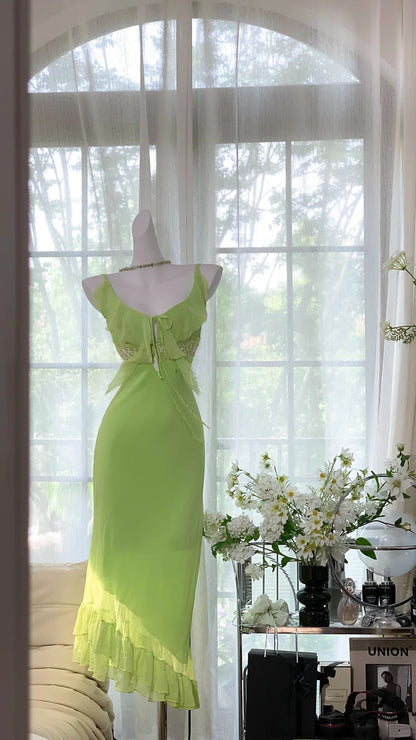 Einfaches grünes Chiffon-Meerjungfrauen-Abendkleid mit asymmetrischem Rock P3257