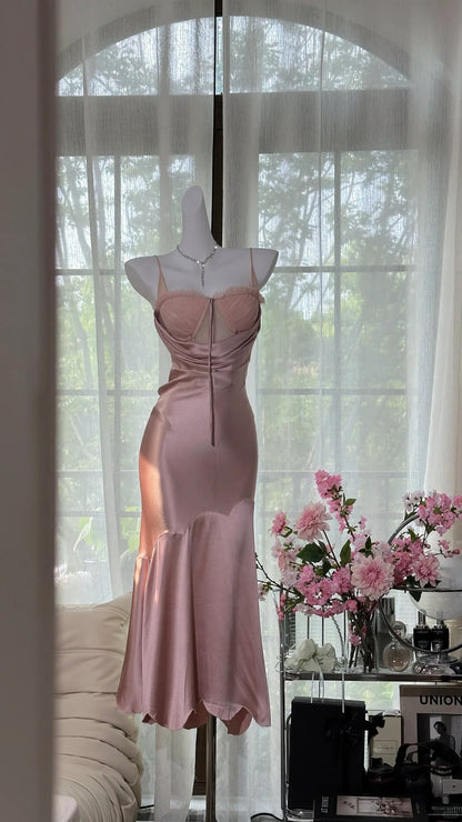 Sanftes rosafarbenes Träger-Satin-Meerjungfrauen-Abendkleid Ballkleid P3260