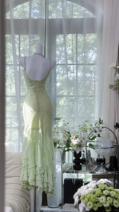 Frisches grünes Perlen-Chiffon-Ballkleid mit Rüschen P3263