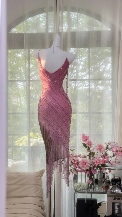 Luxuriöses, schweres, pinkfarbenes Meerjungfrauen-Ballkleid mit Quasten und Perlen P3270
