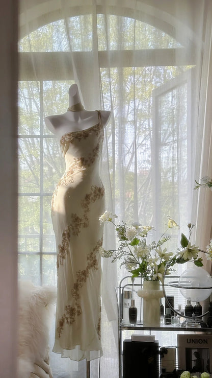 Fließendes, perlenbesetztes, elegantes Chiffon-Ballkleid mit einer Schulter P3283