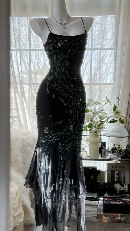 Retro schönes Schultergurt-Perlen-Chiffon-Abendkleid mit unregelmäßigem Rock P3285