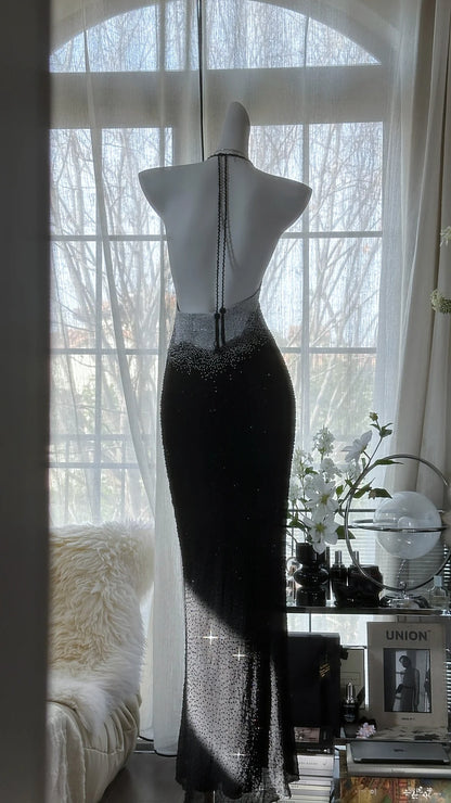 Sexy Neckholder Rückenfrei Perlenbesetztes Chiffon Schwarzes Meerjungfrau Abendkleid Ballkleid P3287