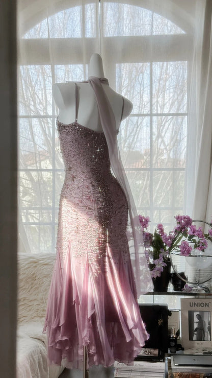 Atemberaubendes lila Chiffon-Ballkleid mit Perlen P3301