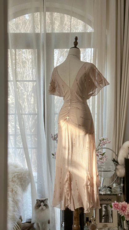 Elegantes rosafarbenes V-Ausschnitt kurzärmeliges fließendes Chiffon-Ballkleid P3309