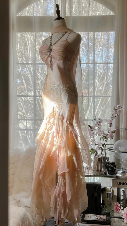 Wunderschönes pinkes Träger-Chiffonkleid mit asymmetrischem Rock für den Abschlussball P3314