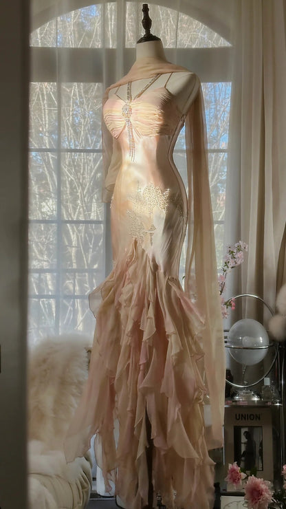 Wunderschönes pinkes Träger-Chiffonkleid mit asymmetrischem Rock für den Abschlussball P3314