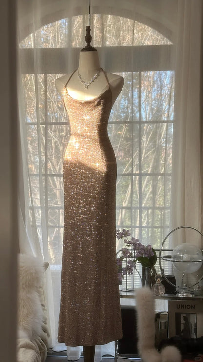 Glitzerndes Champagner Neckholder Pailletten Meerjungfrauen-Abendkleid P3332