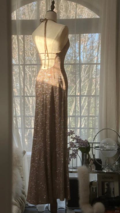 Glitzerndes Champagner Neckholder Pailletten Meerjungfrauen-Abendkleid P3332