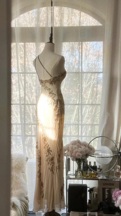 Elegantes champagnerfarbenes One-Shoulder-Abendkleid aus Chiffon mit Perlen P3337