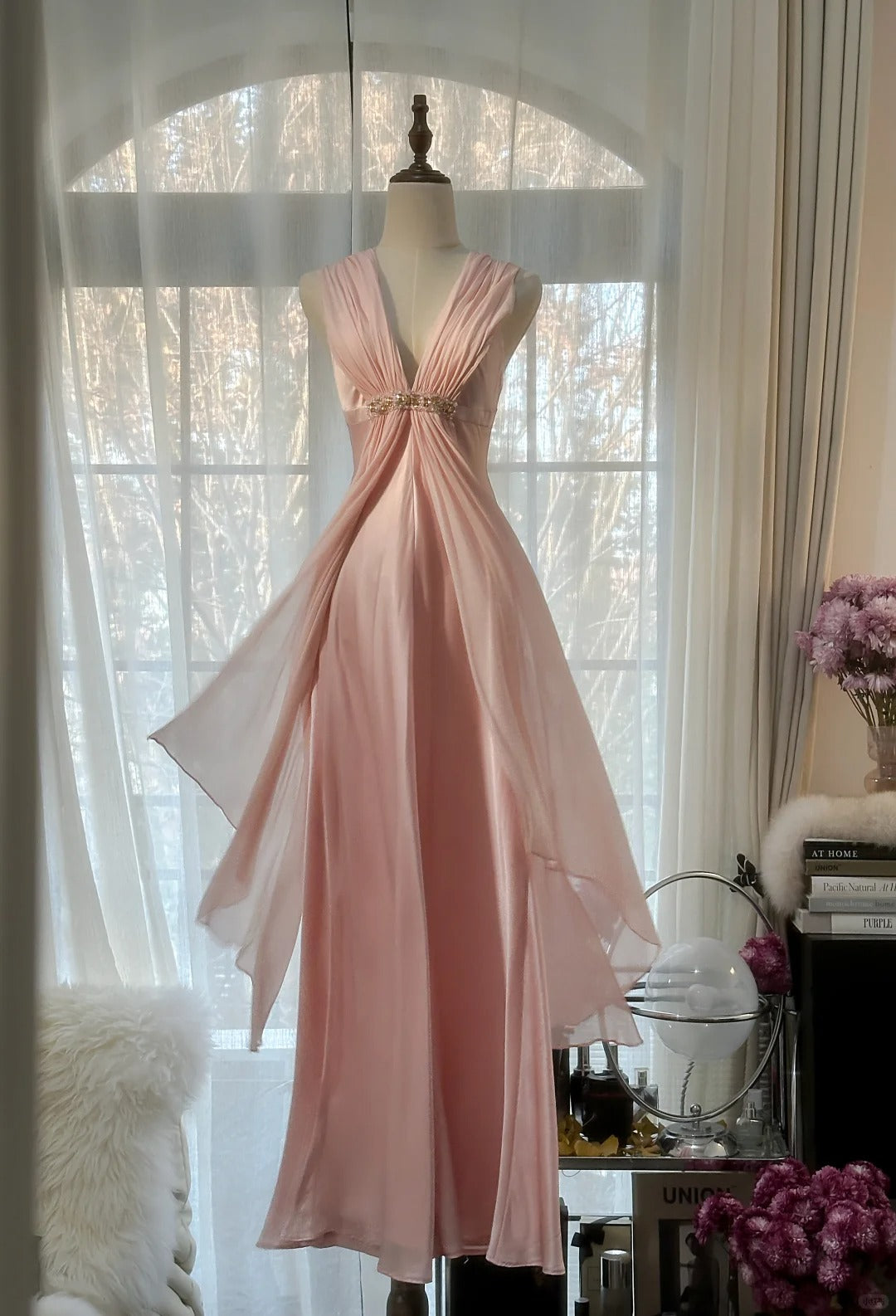 Elegant Pink Chiffon V-Neck Simple Long Prom Dress P3338