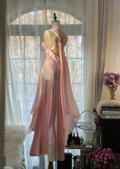 Elegantes rosa Chiffon-V-Ausschnitt schlichtes langes Ballkleid P3338