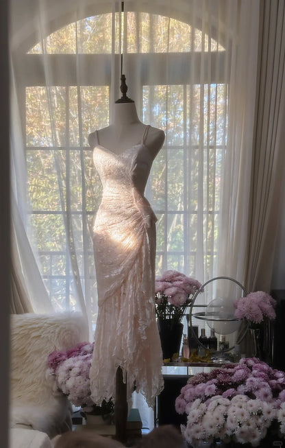 Niedliches rosa Spitzen-Träger-Meerjungfrauen-Ballkleid P3342