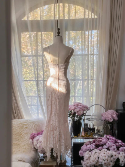 Niedliches rosa Spitzen-Träger-Meerjungfrauen-Ballkleid P3342