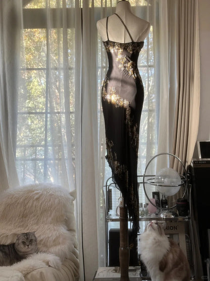 Elegantes schwarzes Chiffon-Abendkleid mit Pailletten und One-Shoulder-Träger, P3345