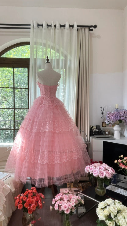 Süßes rosafarbenes Prinzessinnen-A-Linien-Ballkleid mit Tüll und Herzausschnitt P3351
